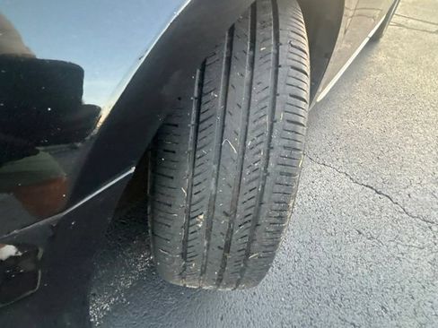 Used 2009 Lincoln MKS FWD image 23