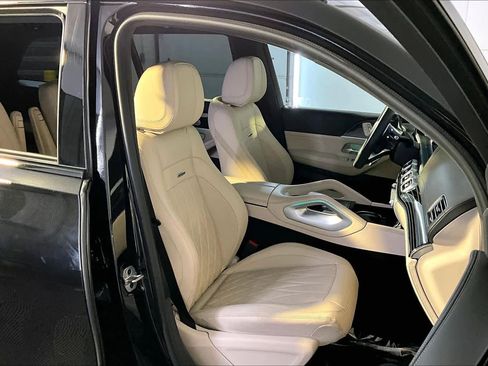 Certified 2024 Mercedes-Benz GLS 63 AMG 4MATIC image 8