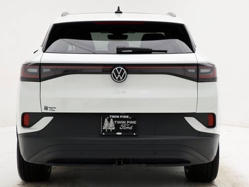 Used 2023 Volkswagen ID.4 Pro S image 8