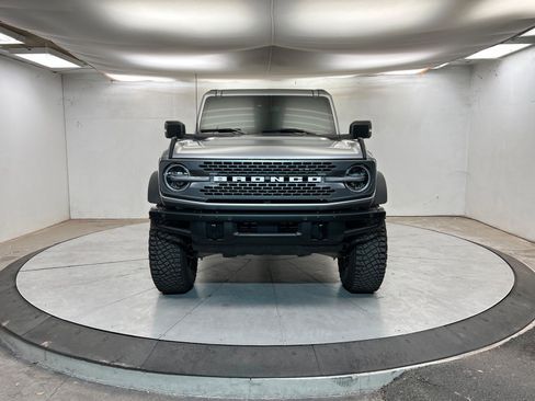 Used 2024 Ford Bronco Badlands image 9