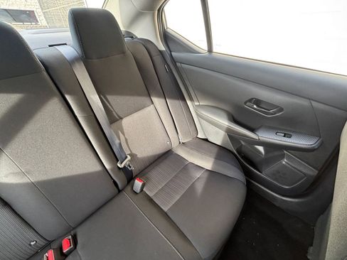 Used 2025 Nissan Sentra SV image 42