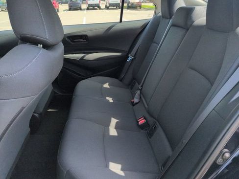 Certified 2022 Toyota Corolla LE FWD image 13