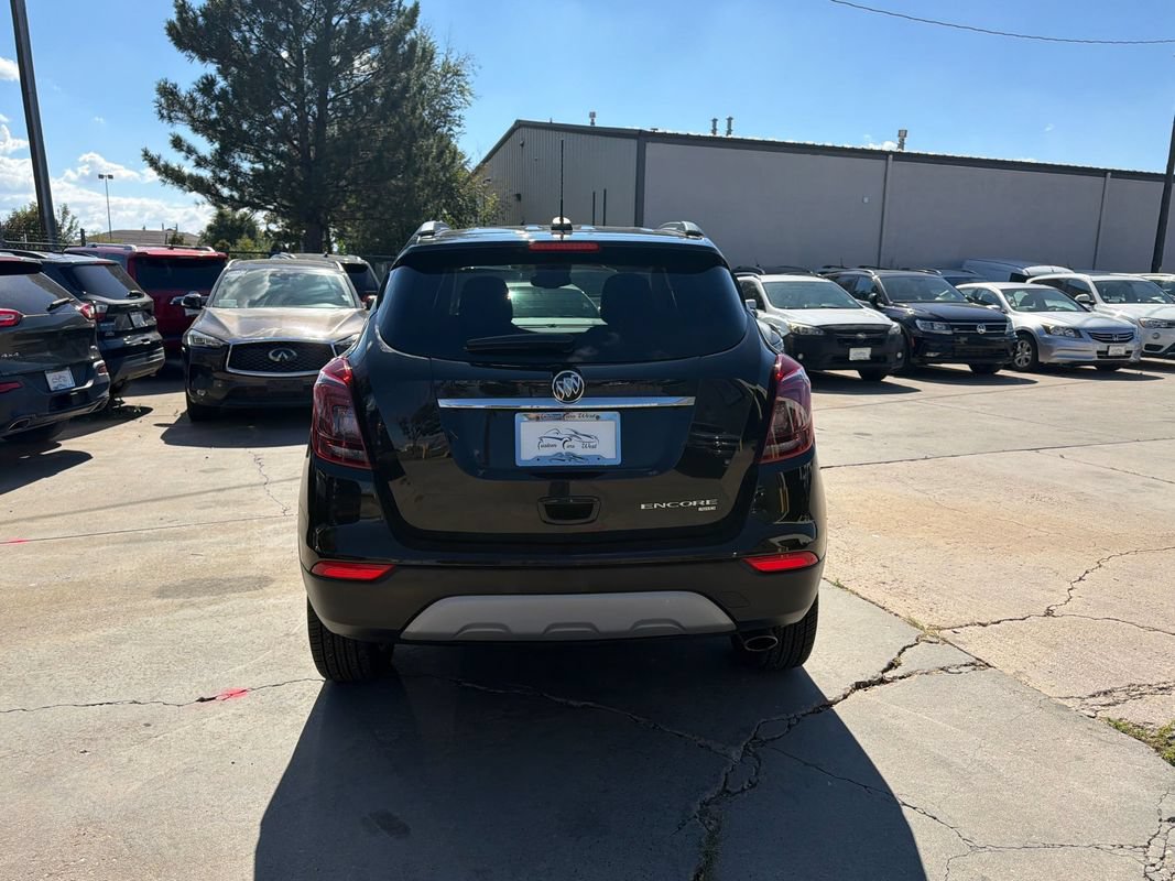 Used 2021 Buick Encore Preferred AWD/4WD image 6