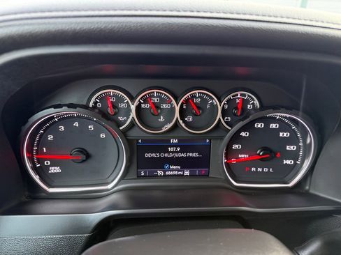 Used 2022 Chevrolet Silverado 2500 LTZ w/ LTZ Plus Package image 29