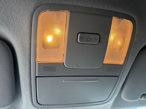 Used 2024 Kia Forte LXS w/ LXS Technology Package FWD image 23