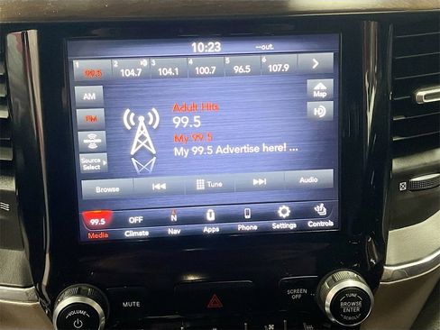 Used 2021 RAM 1500 Laramie image 15