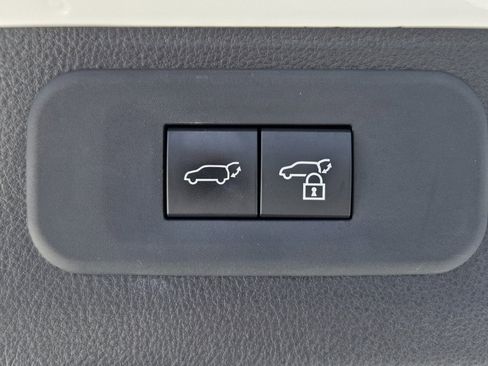 Certified 2025 Lexus TX 350 AWD w/ Technology Package image 17
