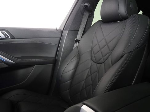 Certified 2023 BMW X6 xDrive40i w/ Executive Package image 29