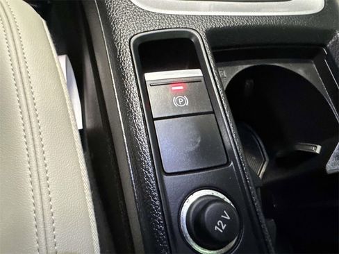 Used 2022 Audi Q3 2.0T Premium image 28