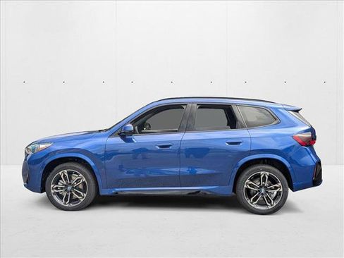Used 2025 BMW X1 xDrive28i w/ M Sport Package image 5