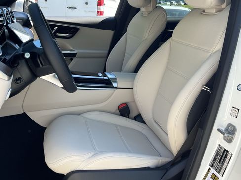 New 2026 Mercedes-Benz GLC 300 4MATIC image 18