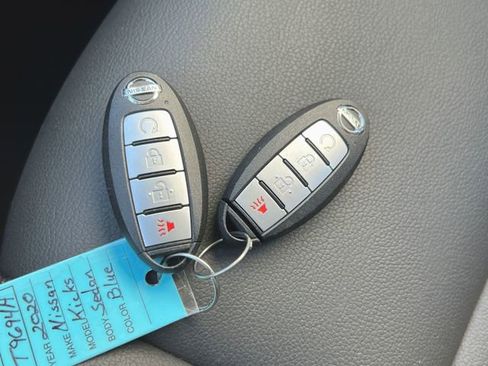 Used 2020 Nissan Kicks SR w/ SR Premium Package image 29