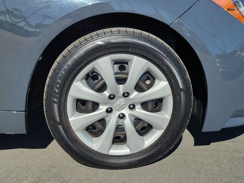 Used 2024 Toyota Corolla LE FWD image 5