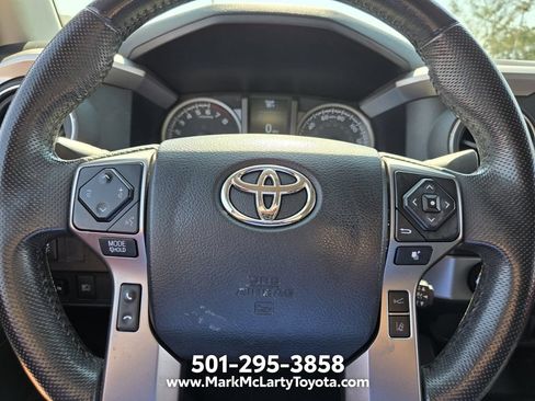 Used 2022 Toyota Tacoma SR5 AWD/4WD image 22