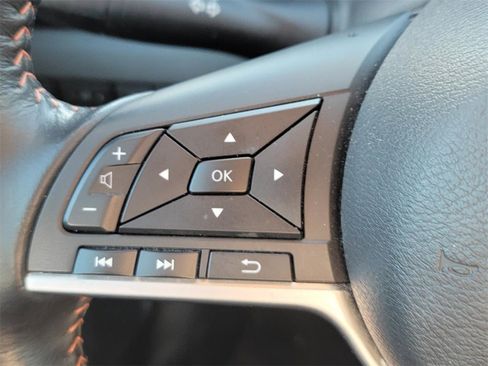 Certified 2024 Nissan Sentra SR w/ Trunk Package image 18