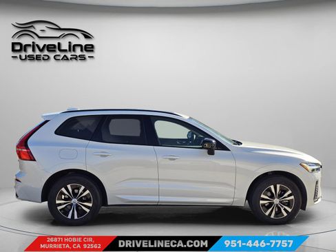 Used 2025 Volvo XC60 B5 Core image 12