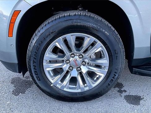 Used 2025 GMC Yukon Denali image 35