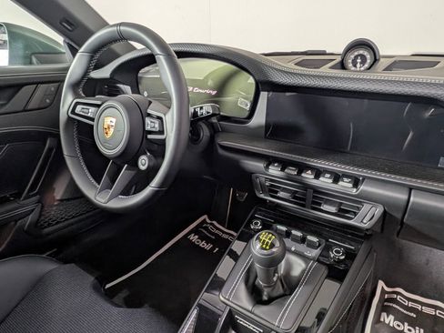 New 2026 Porsche 911 GT3 image 21