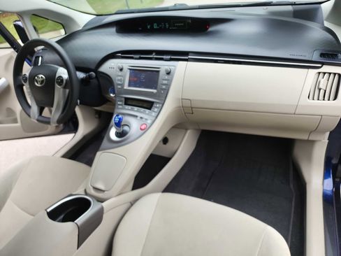 Used 2012 Toyota Prius Two FWD image 29