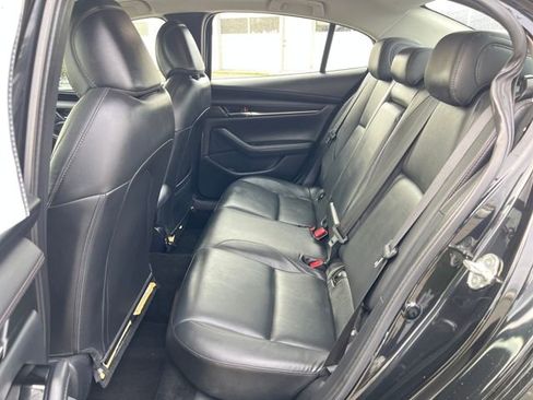 Used 2024 MAZDA MAZDA3 s image 15