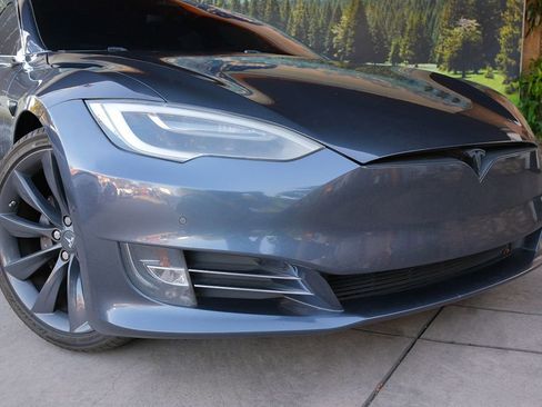 Used 2017 Tesla Model S 75 image 7