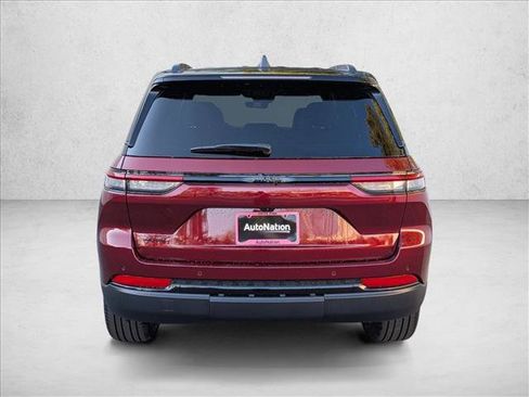 New 2025 Jeep Grand Cherokee Limited image 7