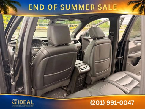 Used 2023 Cadillac XT6 Premium Luxury FWD image 23