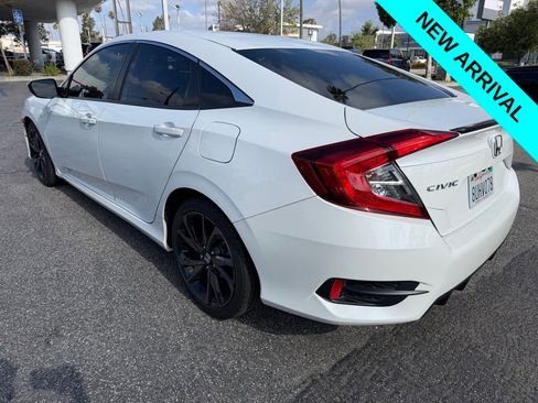 Used 2020 Honda Civic Sport image 4