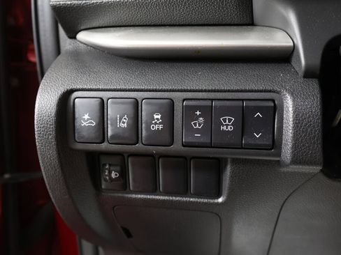 Used 2020 Mitsubishi Eclipse Cross SEL AWD/4WD image 31