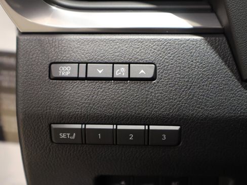 Used 2024 Lexus GX 550 image 28