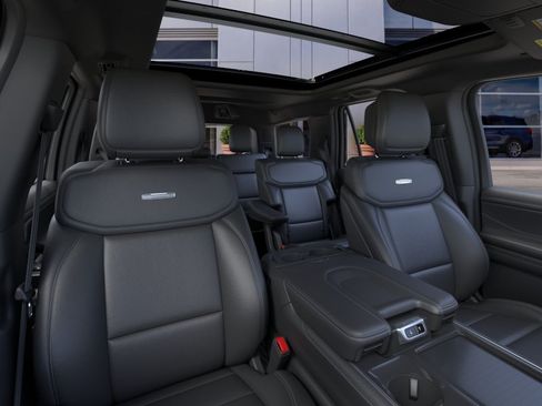 New 2026 Ford Expedition Platinum w/ Stealth Appearance Package AWD/4WD image 10