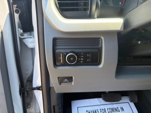 Used 2024 Ford F350 XLT w/ 360-Degree Camera Package AWD/4WD image 26