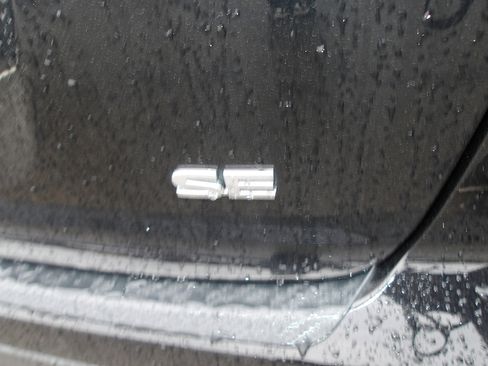 Used 2023 Mitsubishi Eclipse Cross image 9