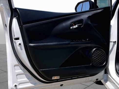 Used 2021 Toyota Prius Prime Limited FWD image 22
