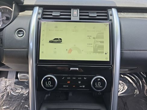 Certified 2023 Land Rover Discovery S R-Dynamic AWD/4WD image 22