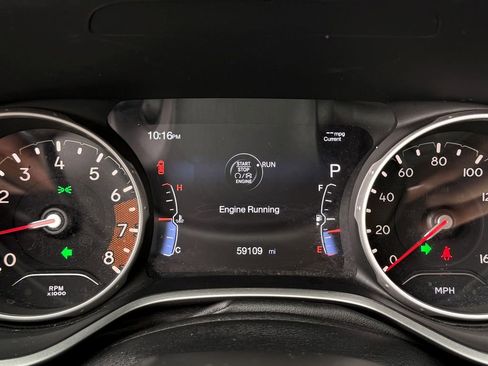 Used 2020 Jeep Compass Limited image 32