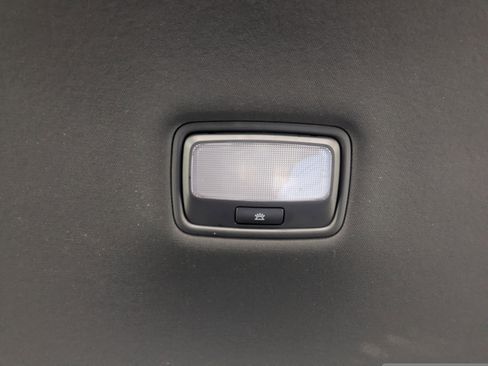 Used 2020 Kia Stinger GT1 image 16