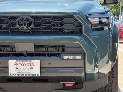 New 2026 Toyota 4Runner TRD Off-Road Premium AWD/4WD image 8