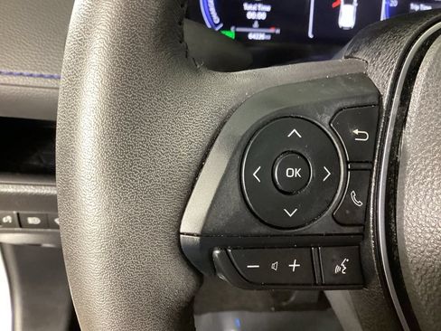 Used 2024 Toyota RAV4 XSE w/ Advanced Technology Package AWD/4WD image 21
