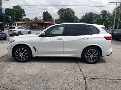Used 2022 BMW X5 M50i w/ Executive Package AWD/4WD image 5