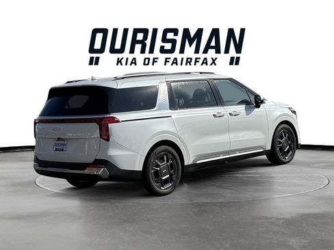 New 2026 Kia Carnival SX image 6