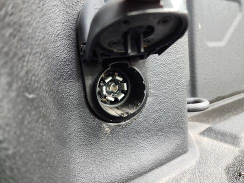 Used 2020 Chevrolet Silverado 3500 LTZ w/ LTZ Plus Package image 33