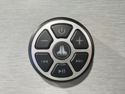 Used 2023 Ford Transit 350 XLT image 17