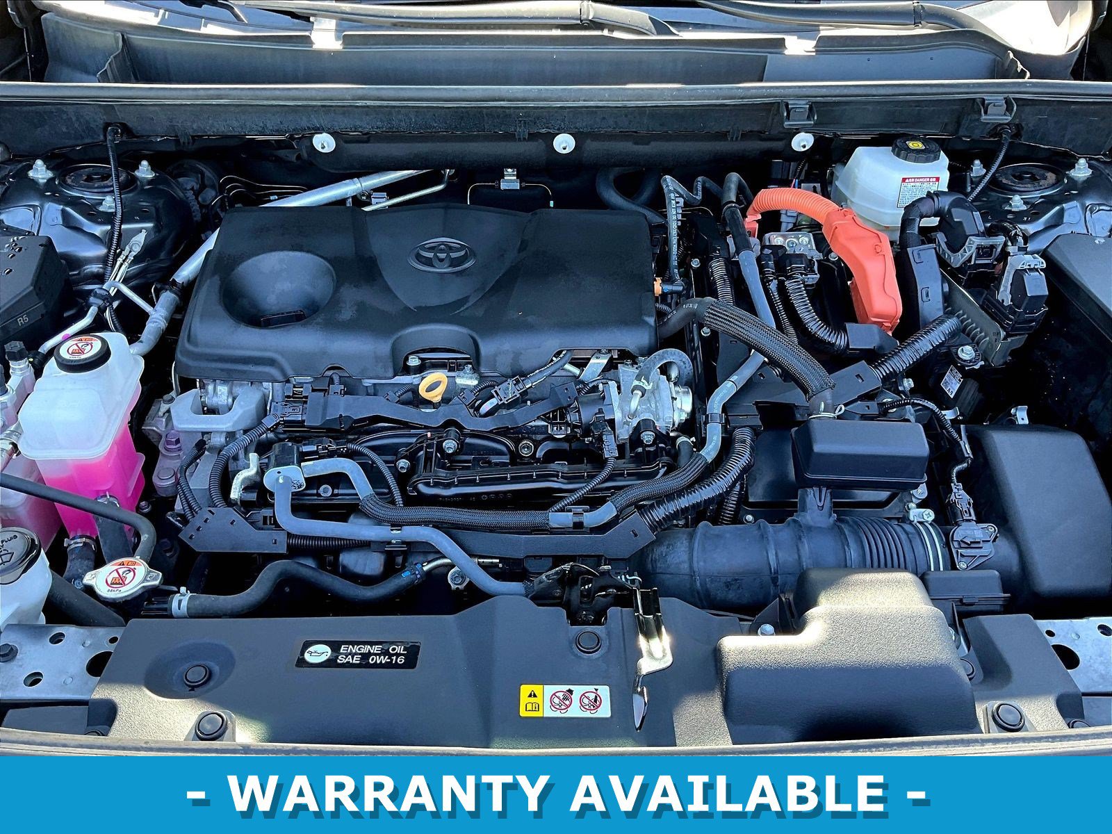 Used 2022 Toyota RAV4 SE w/ SE Grade Weather Package AWD/4WD image 30