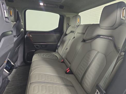 Used 2024 Rivian R1T Adventure Dual AWD/4WD image 21