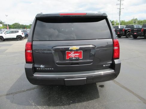 Certified 2018 Chevrolet Suburban Premier AWD/4WD image 6