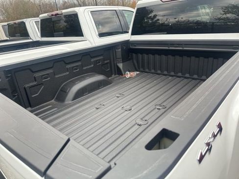 New 2026 GMC Sierra 2500 Pro image 4