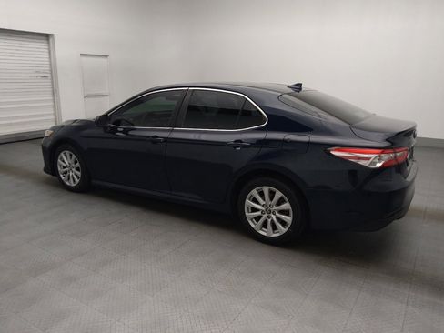 Used 2019 Toyota Camry LE FWD image 3