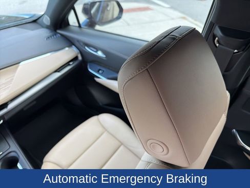 Used 2024 Cadillac XT4 Premium Luxury w/ Technology Package image 18