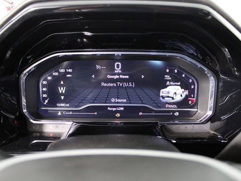 Used 2025 GMC Sierra 1500 Elevation image 15